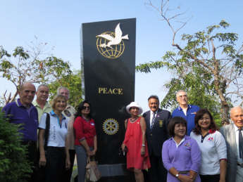 Rotary commémoration de 111 ans de service pour la Paix